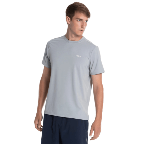 Camiseta Nox Team Regular Tapia Gris Modelo