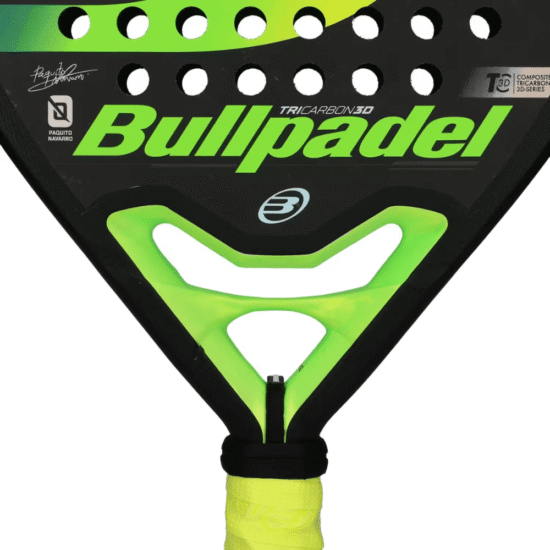 Bullpadel Hack 02 Proline Detalle Bullpadel Hack 02 Proline Detalle
